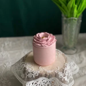 Camelia scented candle